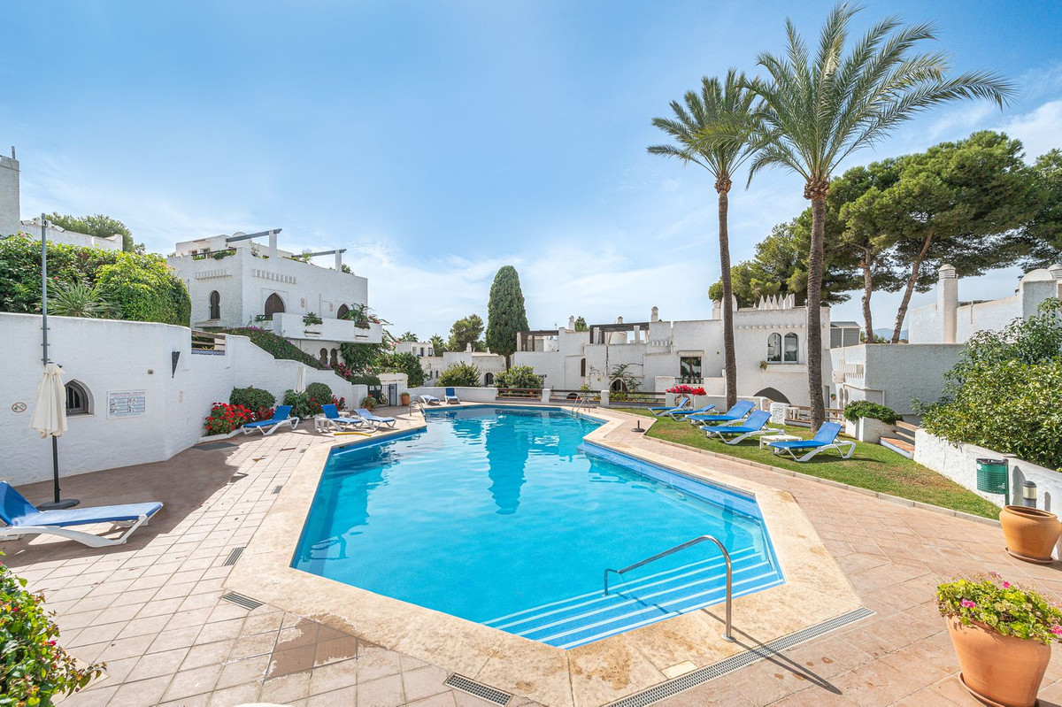 3 Bedroom Villa for Sale in Nueva Andalucía
