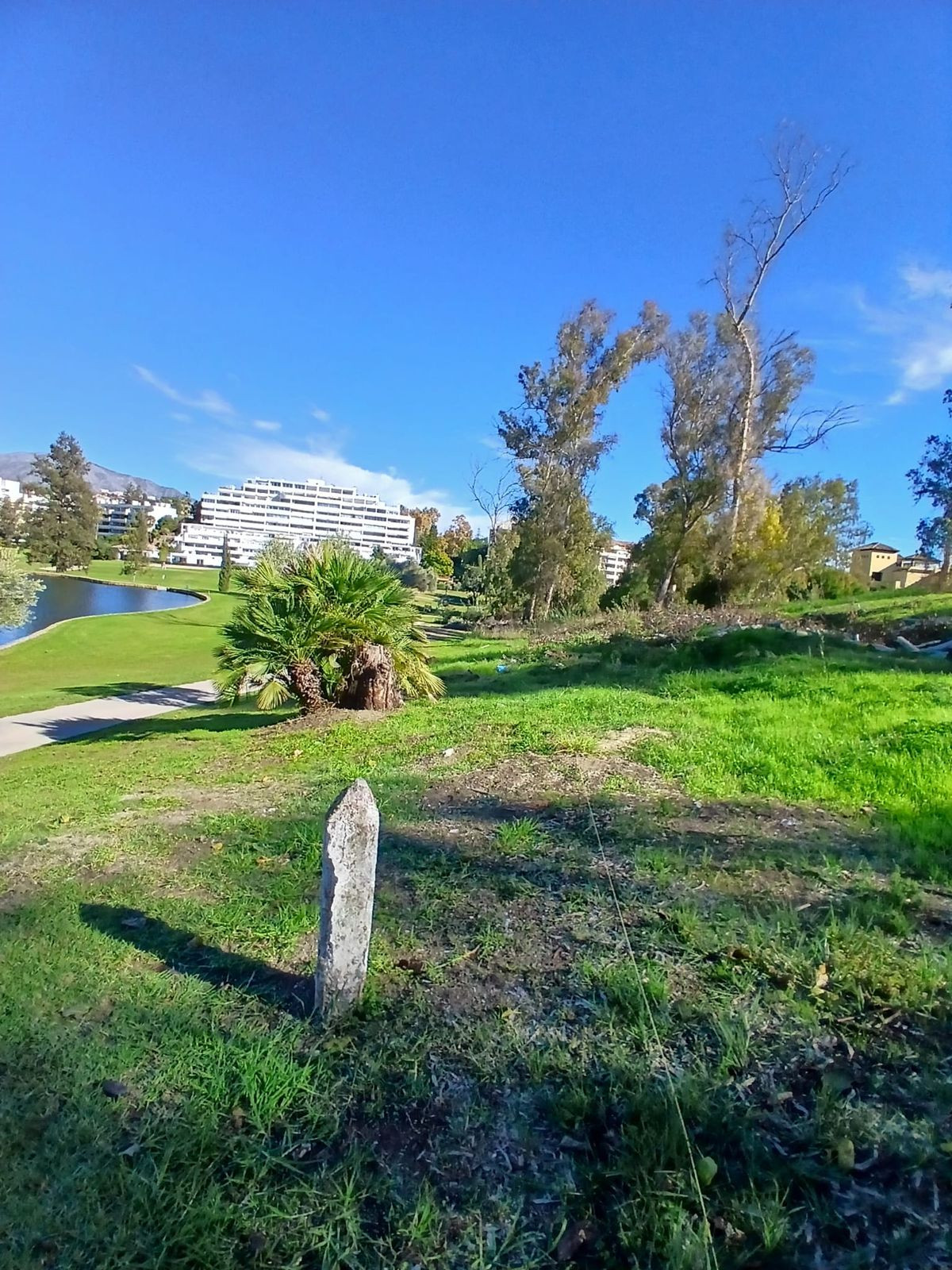 Plot for Sale in Guadalmina Alta — 9