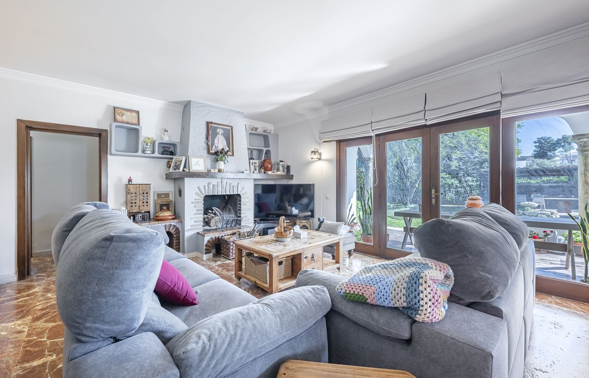 3 Bedroom Villa for Sale in Guadalmina Alta — 6