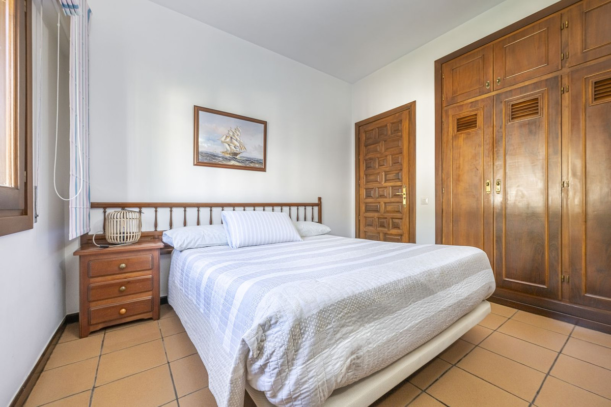 3 Bedroom Villa for Sale in Guadalmina Alta — view 10