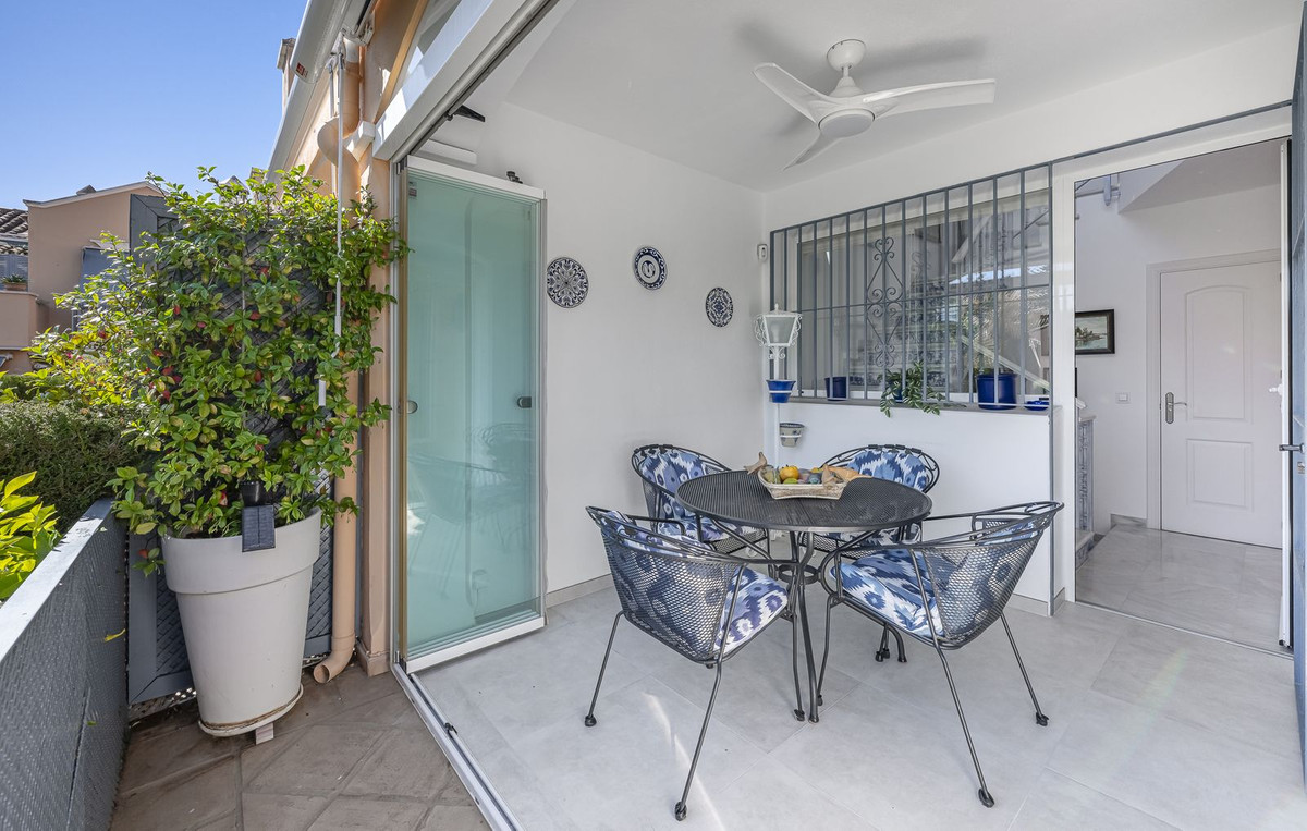 3 Bedroom Villa for Sale in Marbella — 5