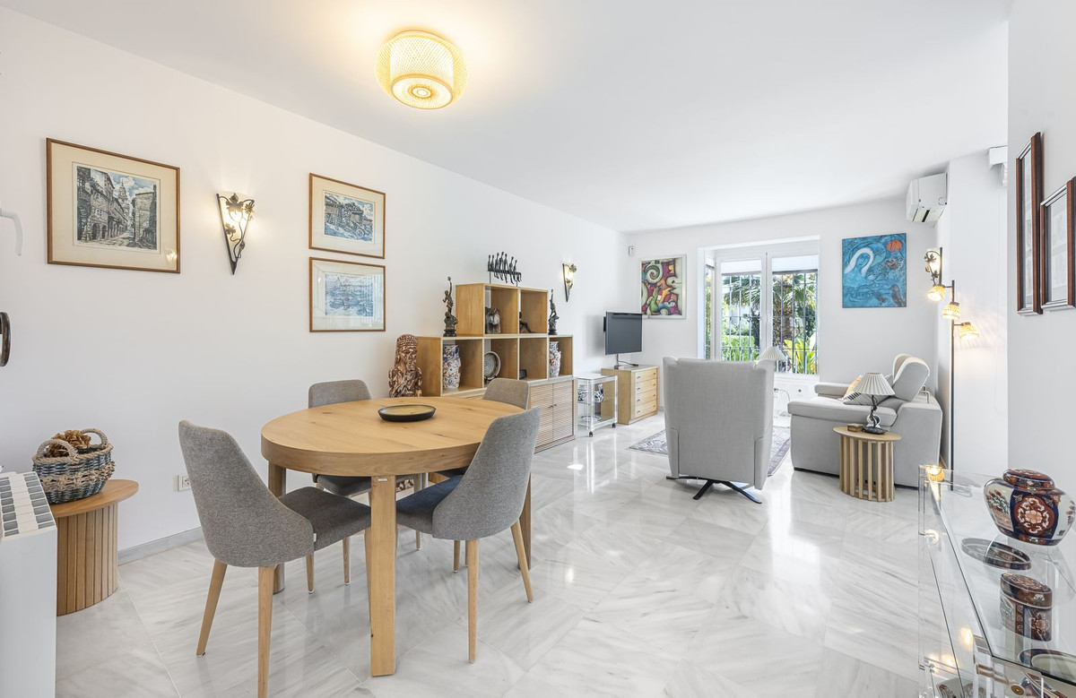 3 Bedroom Villa for Sale in Marbella — 7