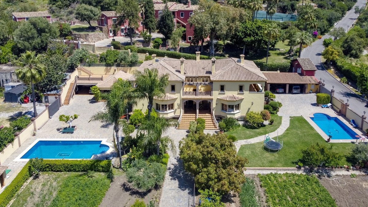 10 Bedroom Villa for Sale in La Quinta — 2