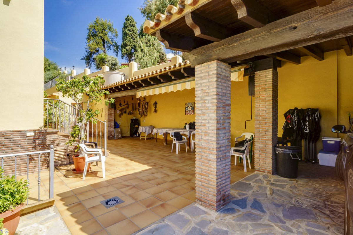 5 Bedroom Villa for Sale in La Quinta — view 10
