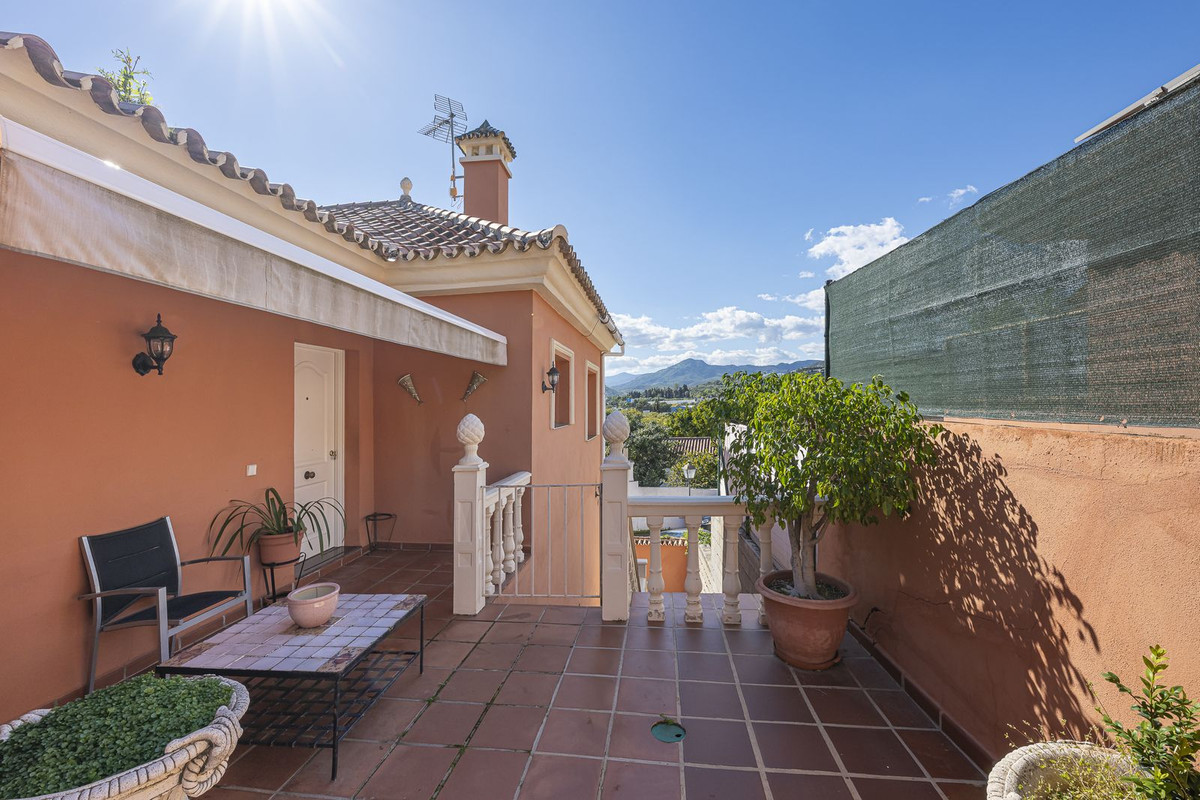 4 Bedroom Villa for Sale in La Quinta — 4