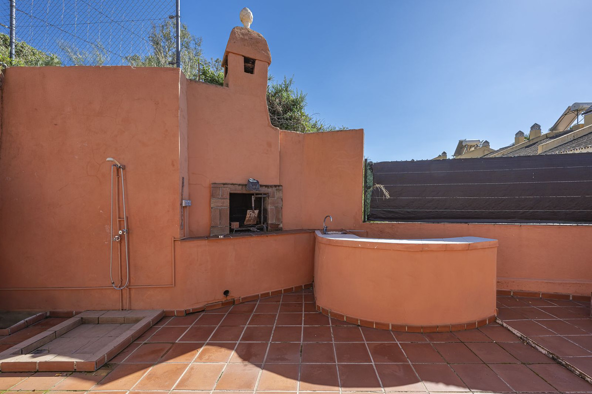 4 Bedroom Villa for Sale in La Quinta — 6