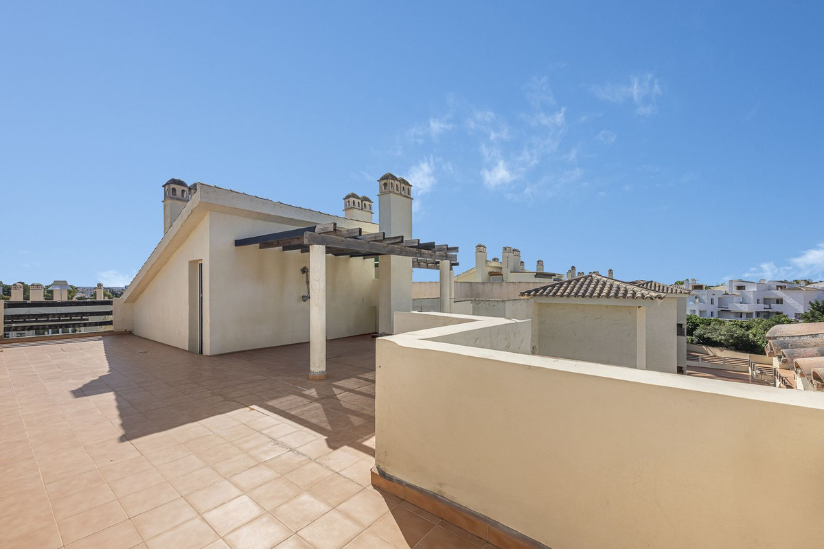 1 Bedroom Apartment for Sale in El Paraiso — 5