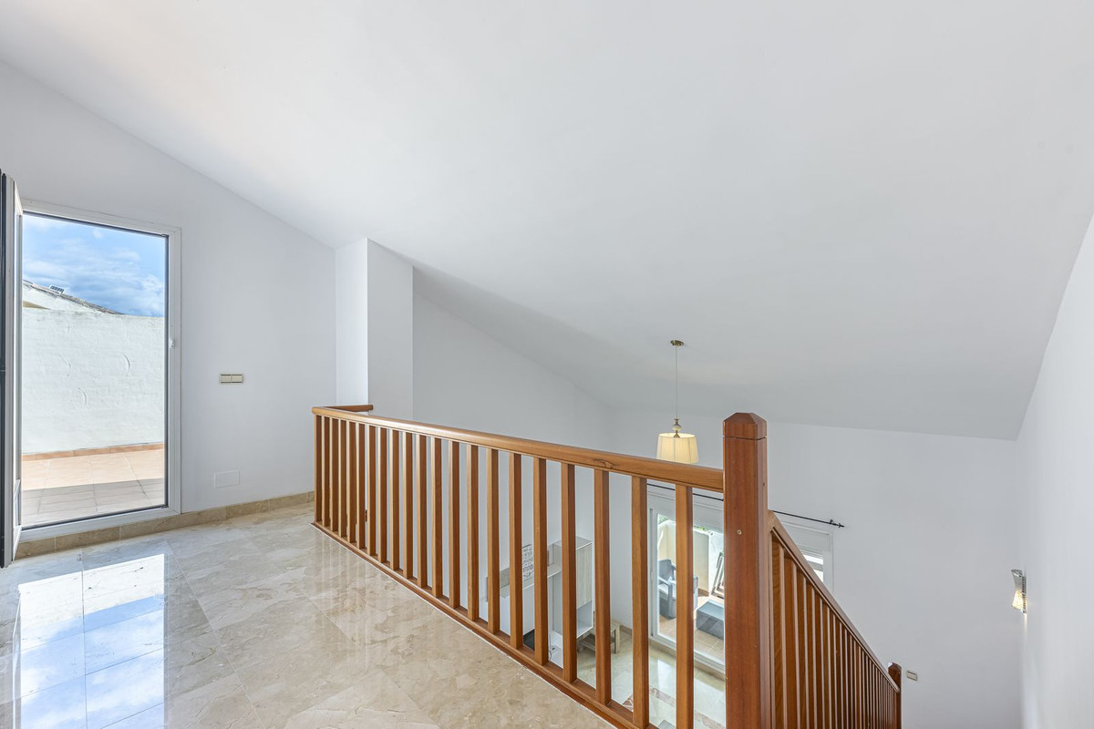 1 Bedroom Apartment for Sale in El Paraiso — 9