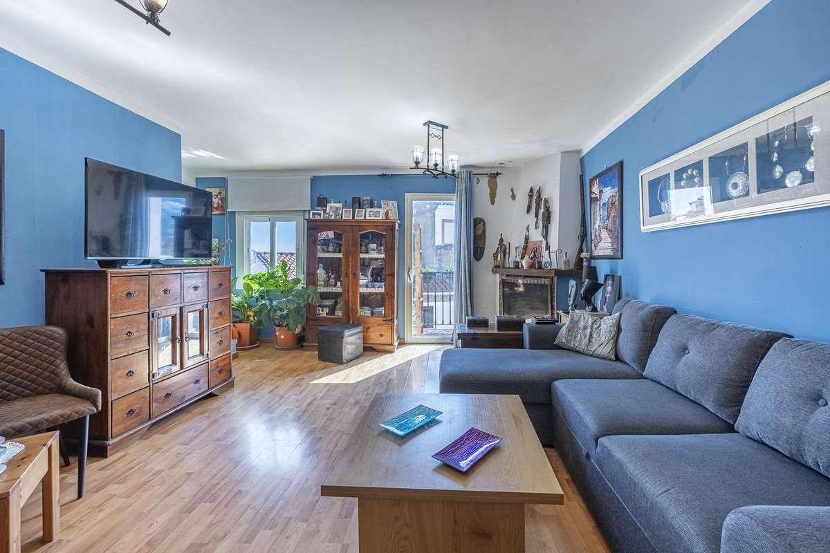 2 Bedroom Apartment for Sale in Ojén — 2