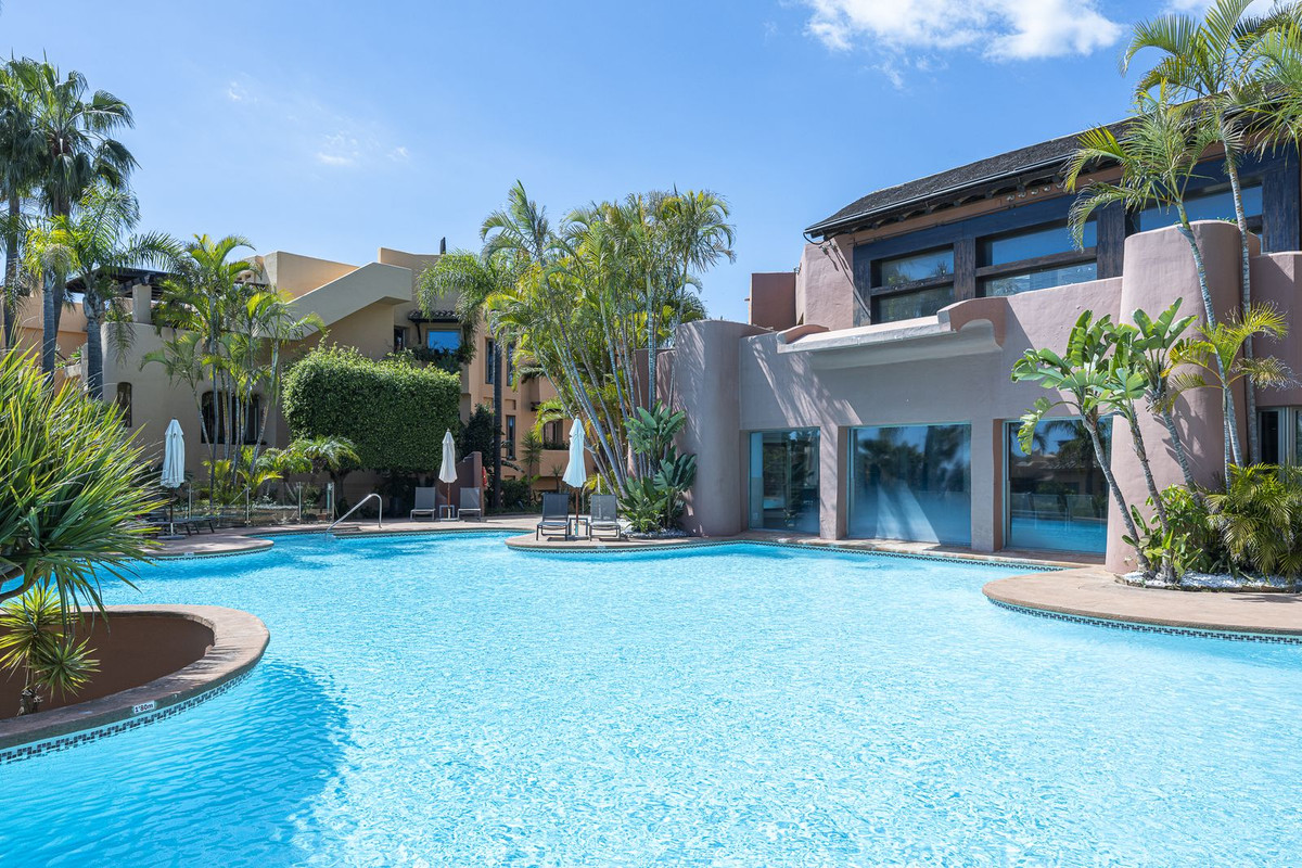 2 Bedroom Apartment for Sale in Sierra Blanca — 2