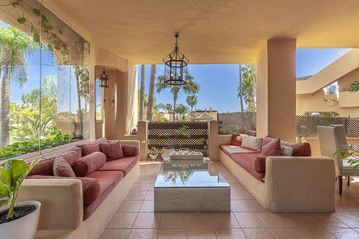 2 Bedroom Apartment for Sale in Sierra Blanca — 4