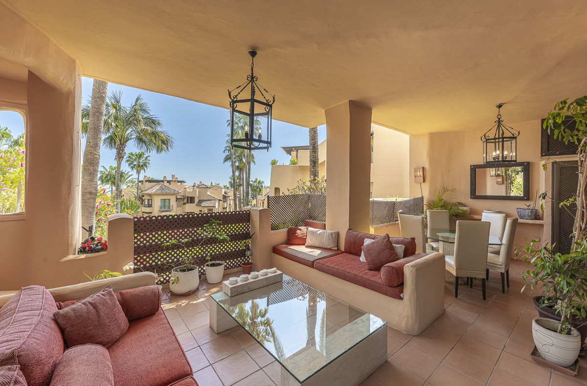 2 Bedroom Apartment for Sale in Sierra Blanca — 5