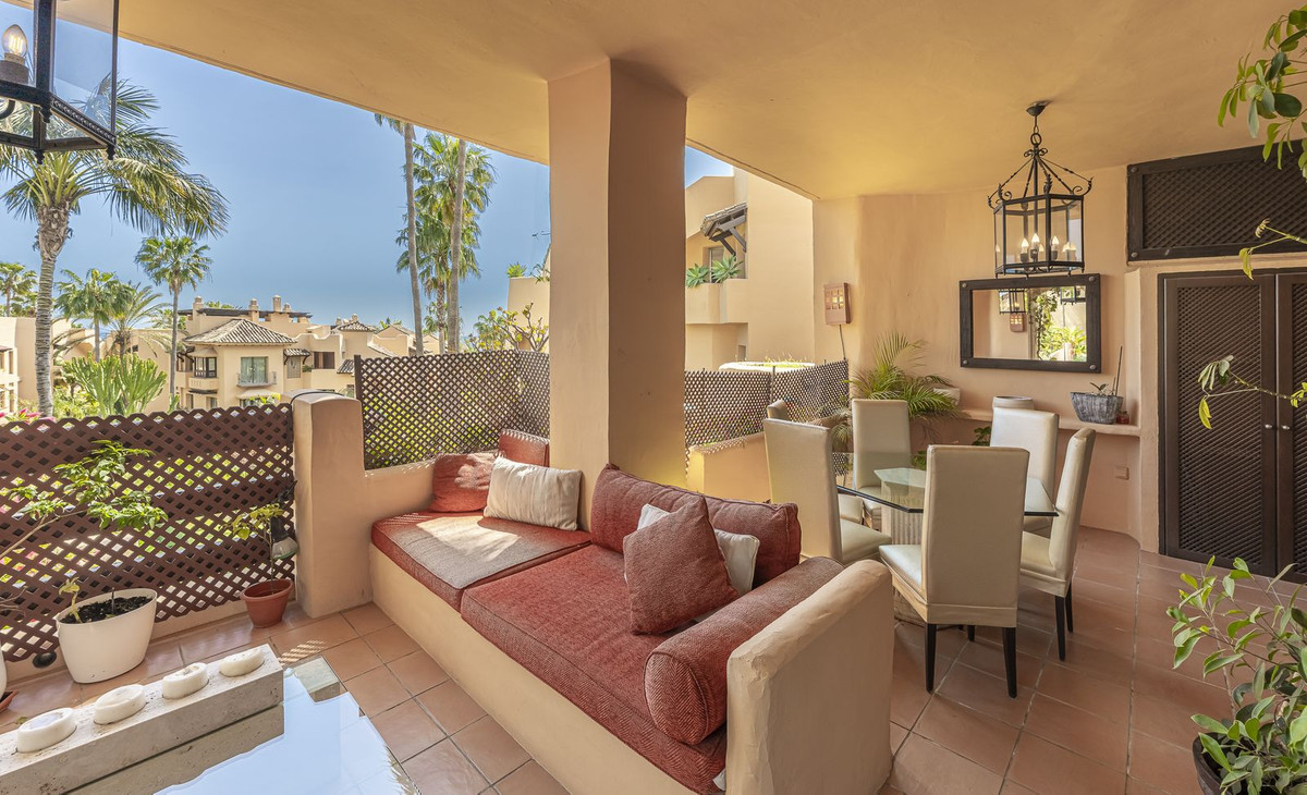 2 Bedroom Apartment for Sale in Sierra Blanca — 6