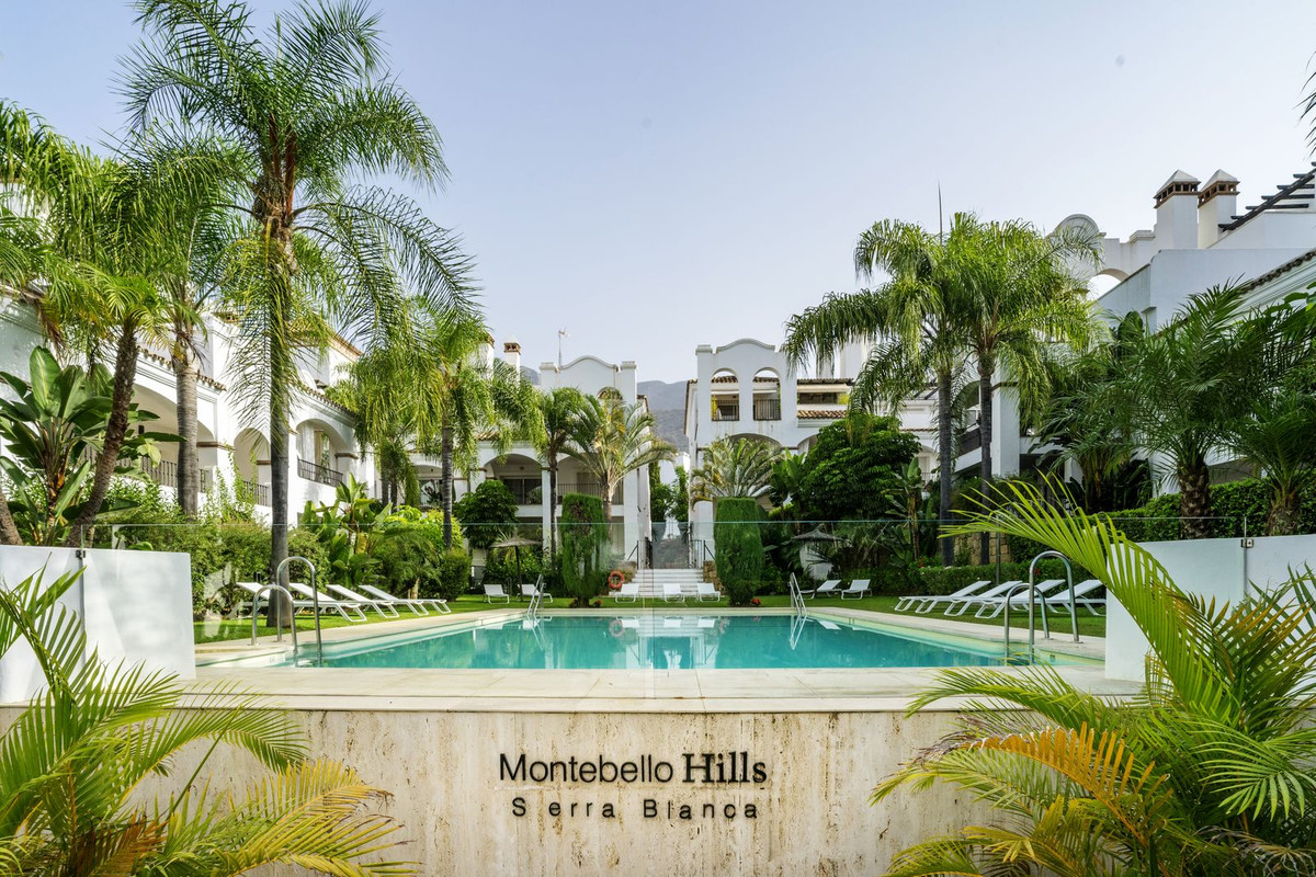 3 Bedroom Apartment for Sale in Marbella