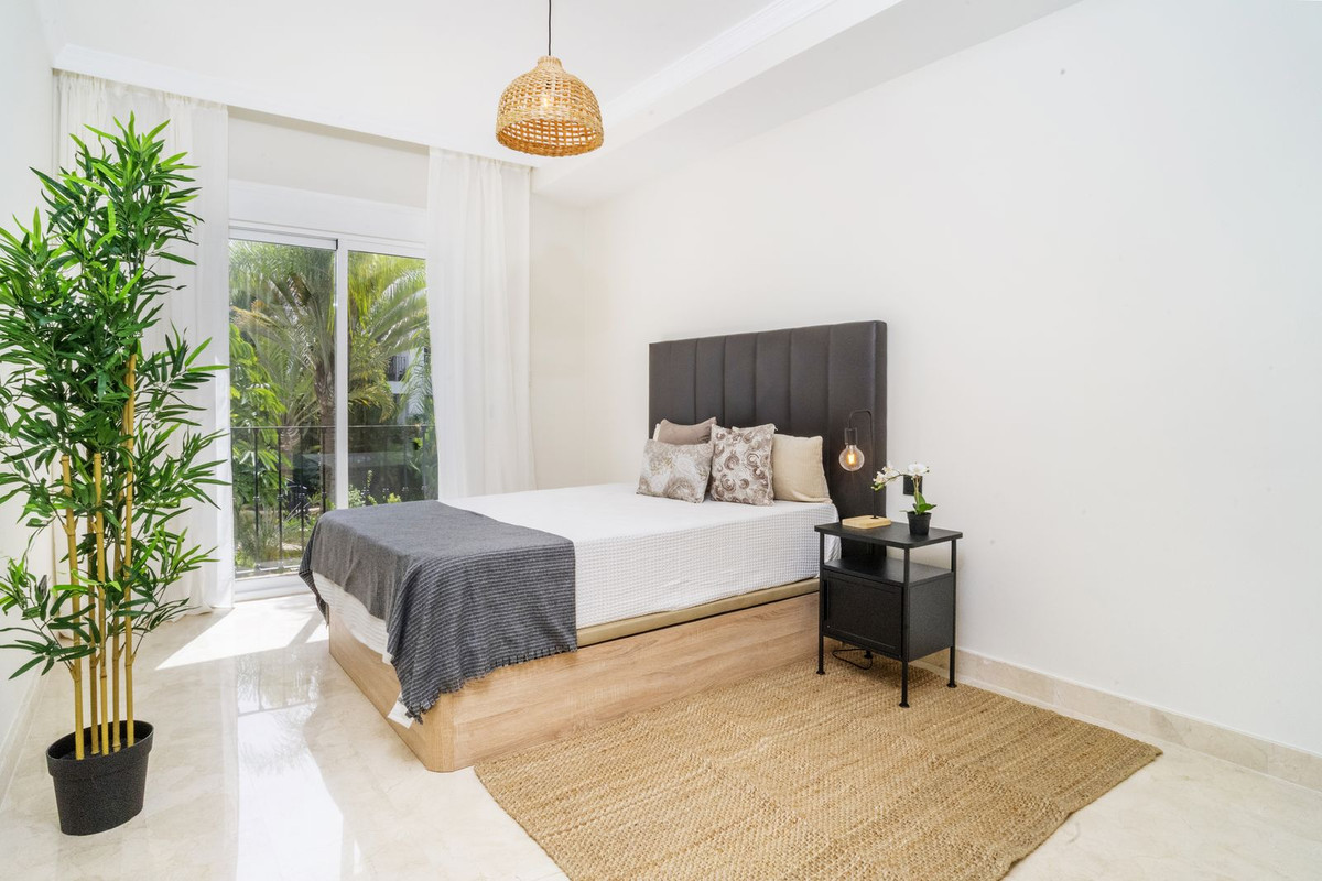 3 Bedroom Apartment for Sale in Marbella — 5