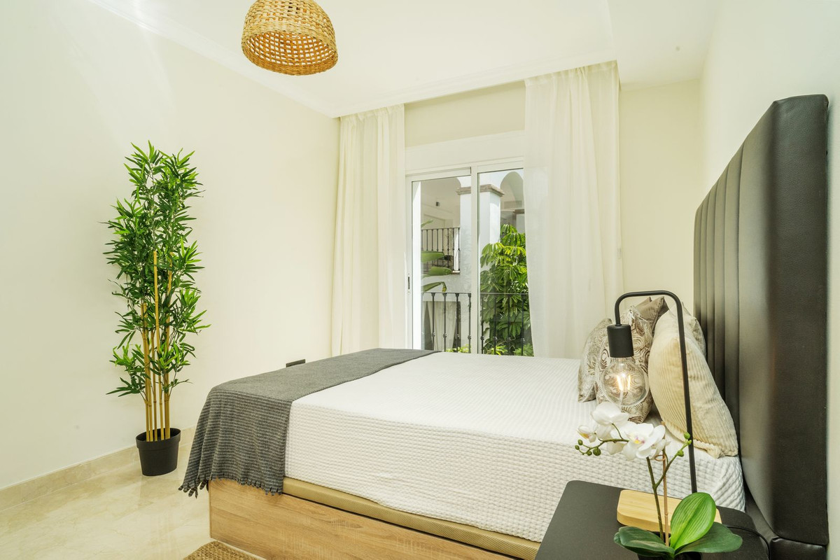 3 Bedroom Apartment for Sale in Marbella — 6