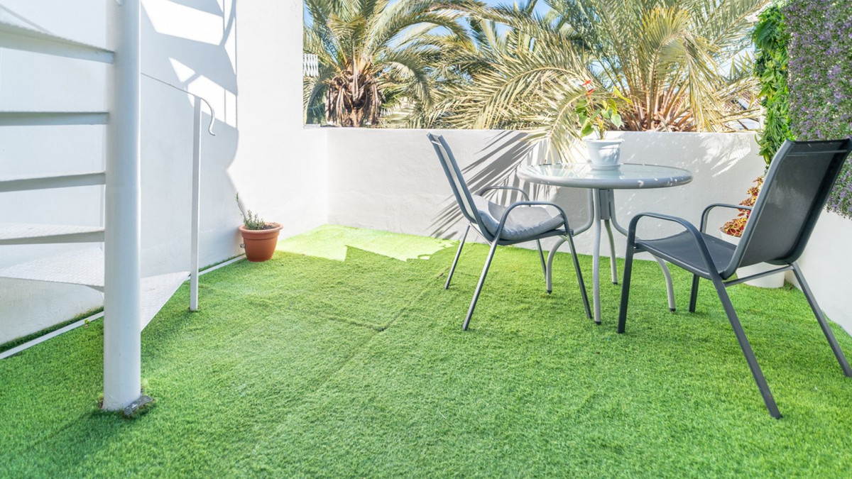 2 Bedroom Apartment for Sale in Estepona — 4