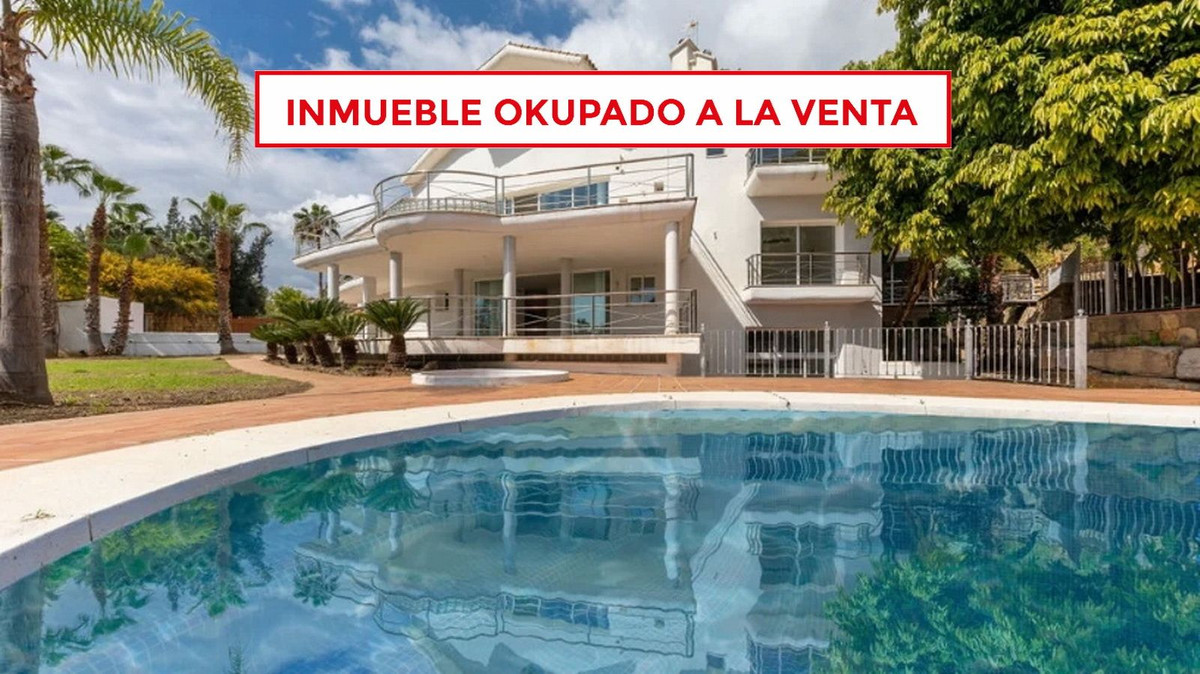 5 Bedroom Villa for Sale in Los Almendros