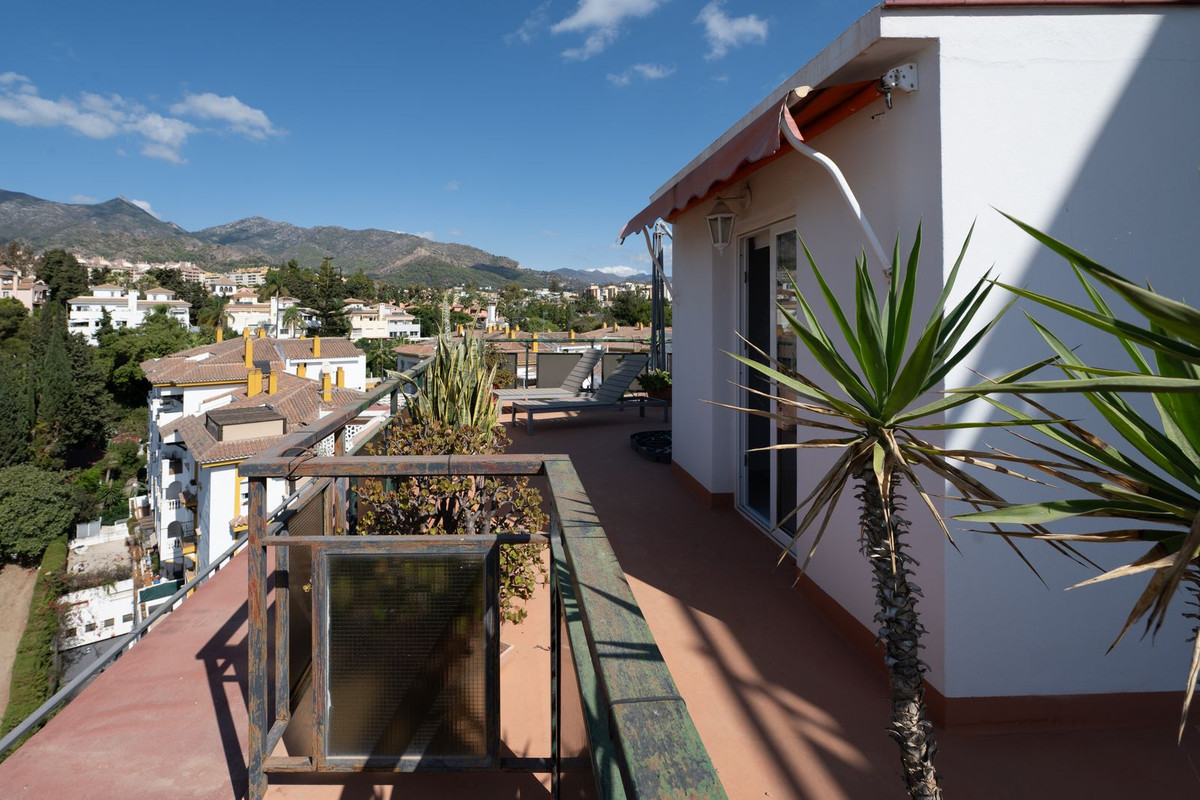 2 Bedroom Apartment for Sale in Marbella — 5