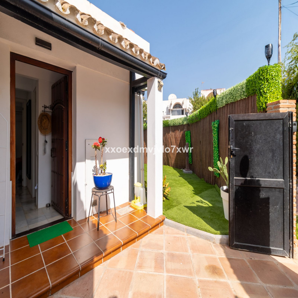 3 Bedroom Villa for Sale in Estepona