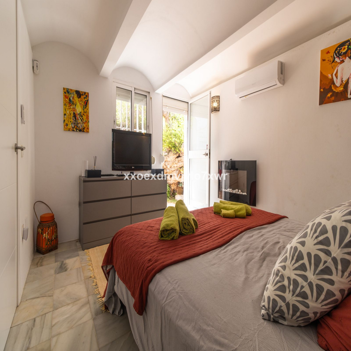 3 Bedroom Villa for Sale in Estepona — 7