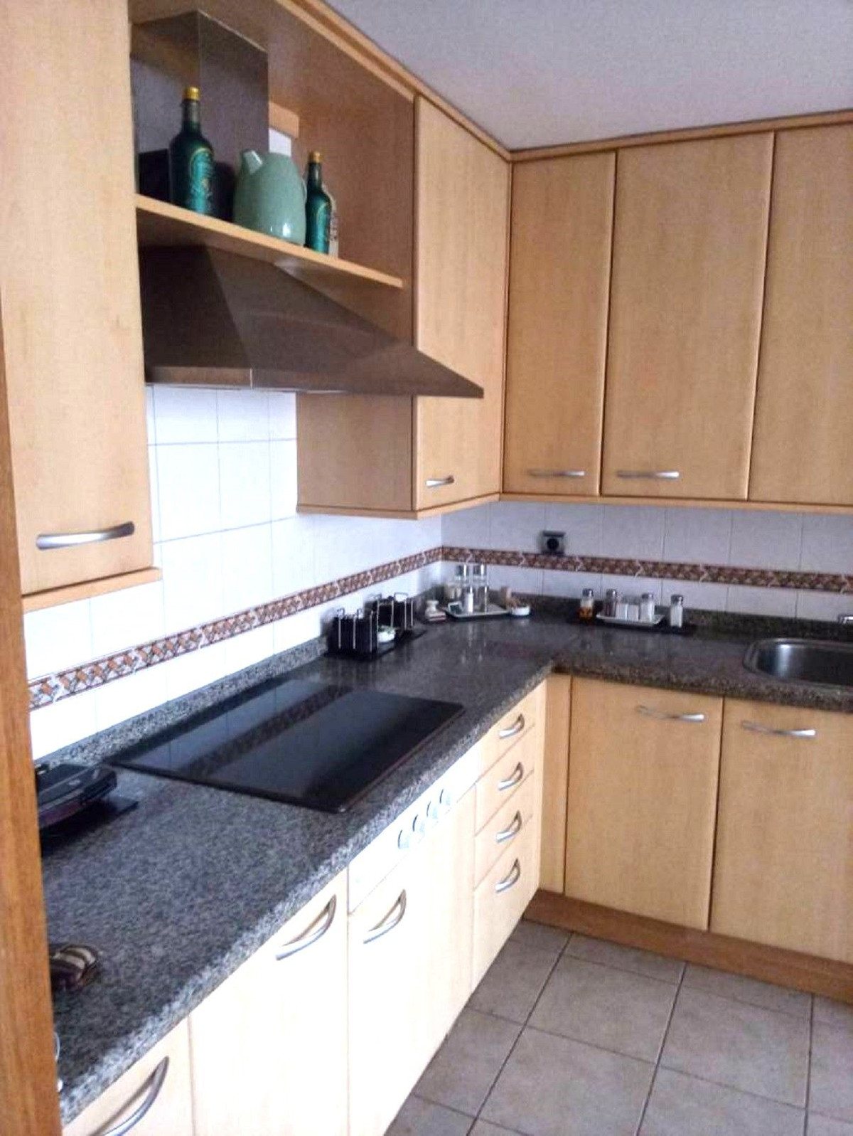 3 Bedroom Villa for Sale in The Golden Mile — 4