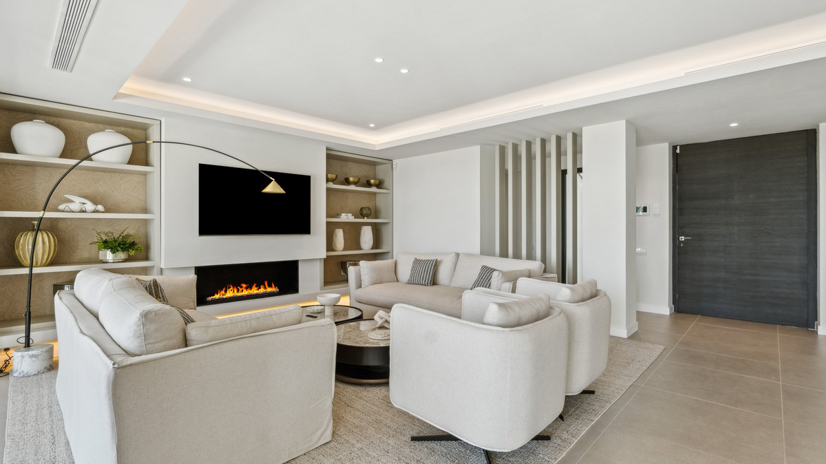 5 Bedroom Villa for Sale in Nueva Andalucía — 6