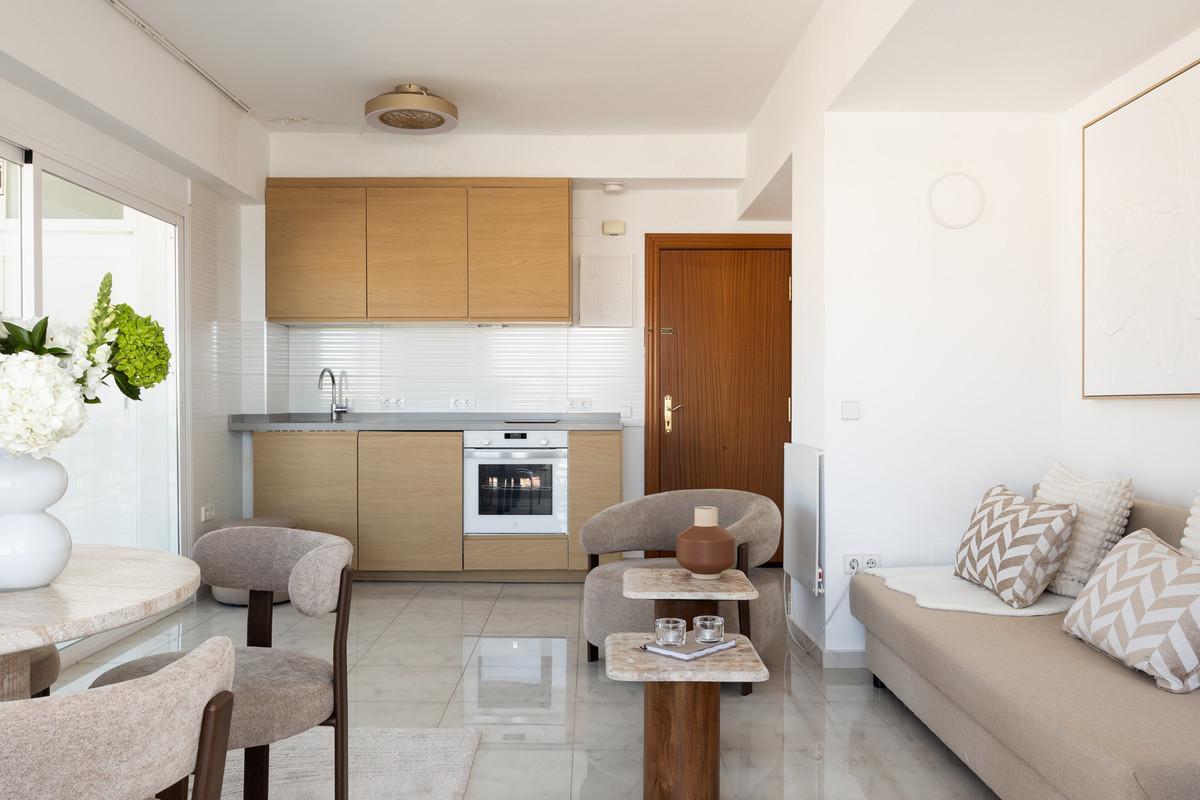 1 Bedroom Apartment for Sale in Marbella — 6