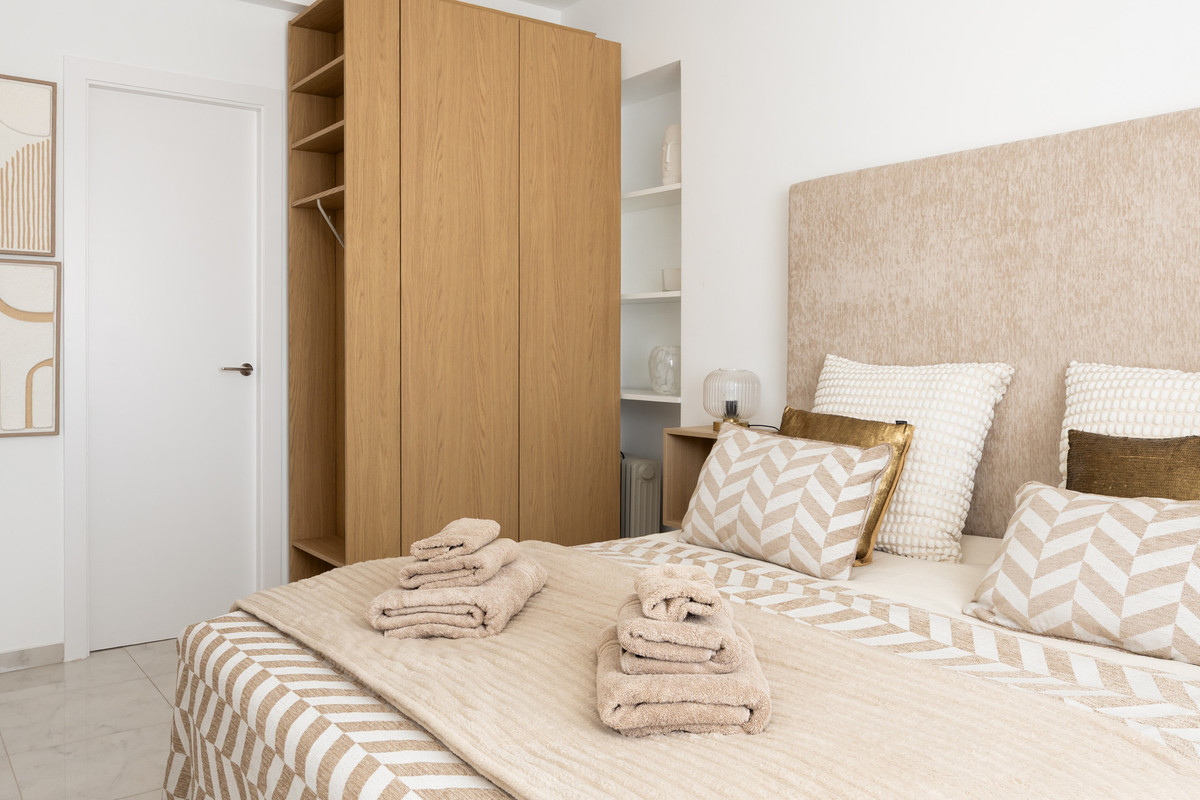 1 Bedroom Apartment for Sale in Marbella — view 10