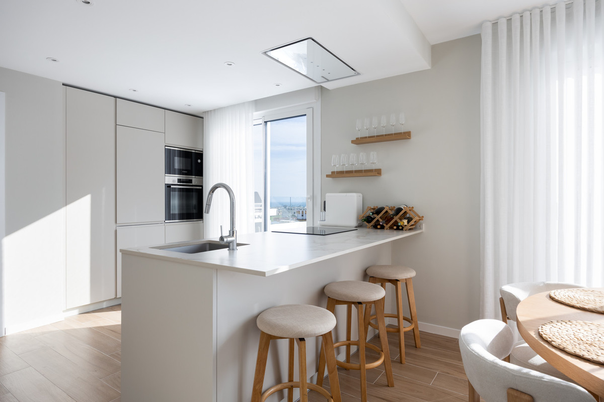 4 Bedroom Apartment for Sale in La Campana — 5