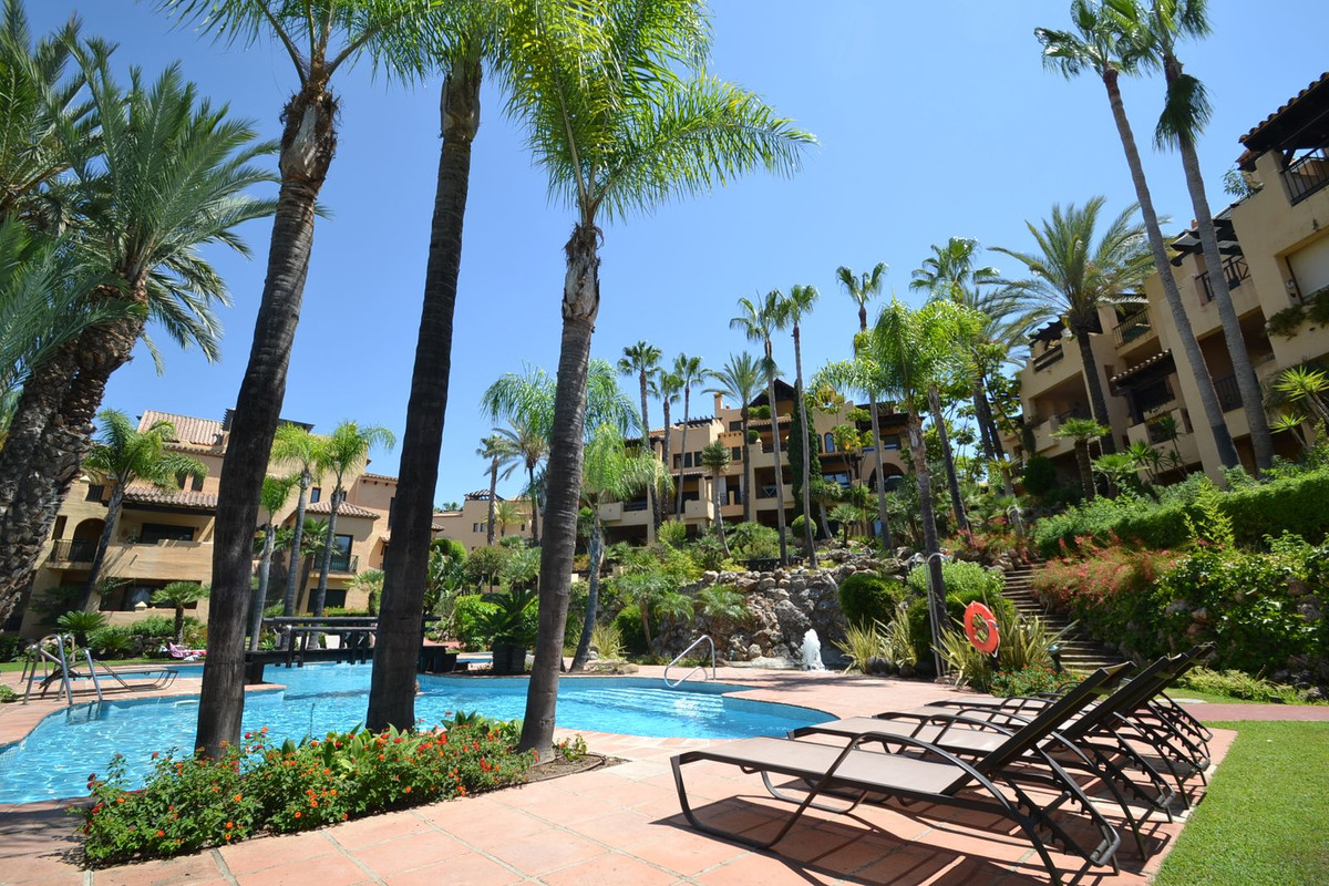 3 Bedroom Apartment for Sale in Atalaya
