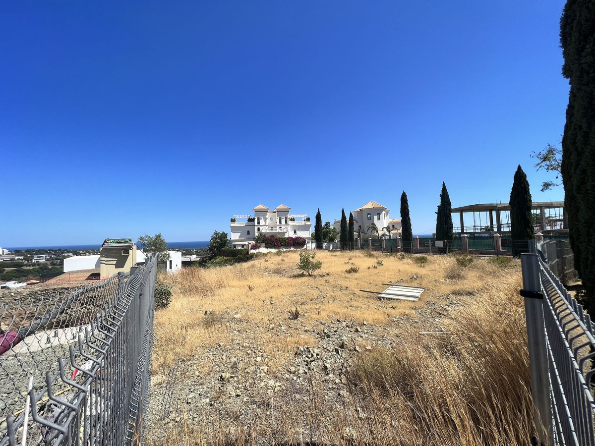 Plot for Sale in Benahavís — 4