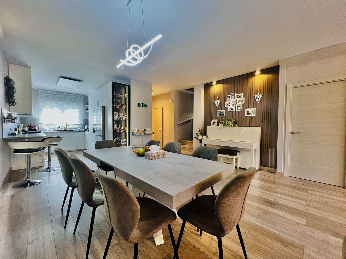 3 Bedroom Villa for Sale in Atalaya — 9