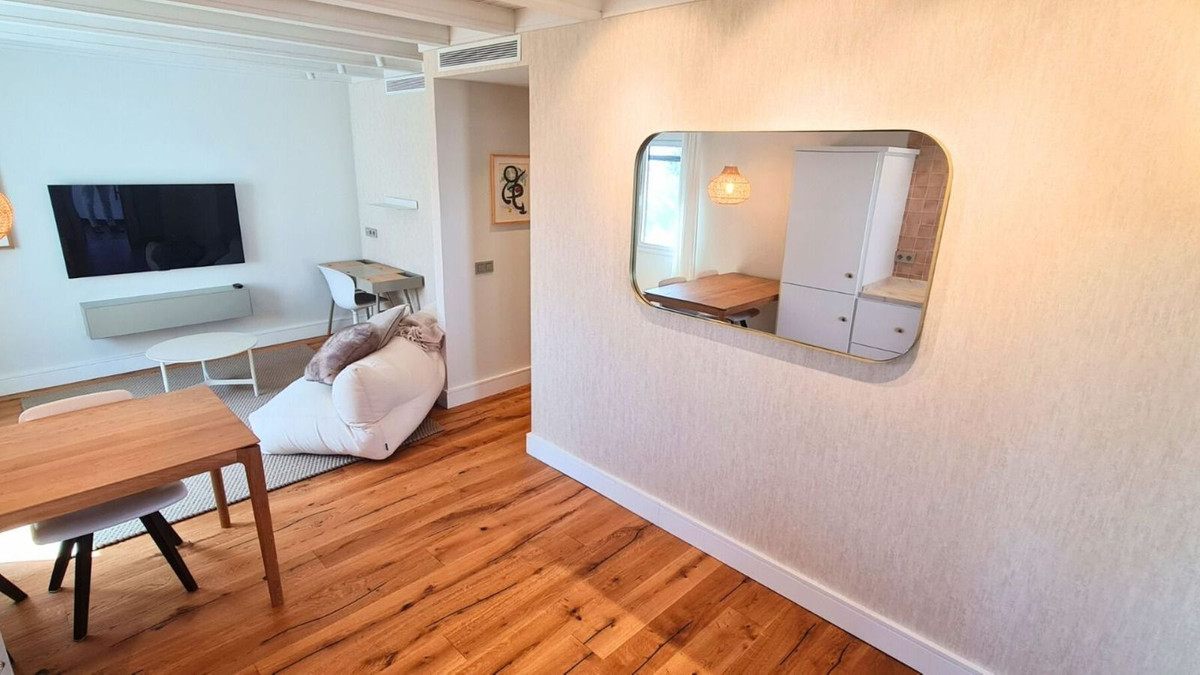 1 Bedroom Villa for Sale in Marbella — 4