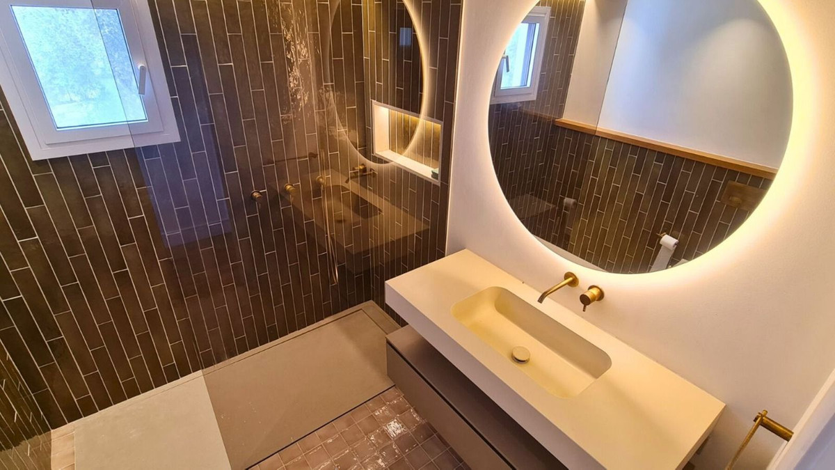 1 Bedroom Villa for Sale in Marbella — 8