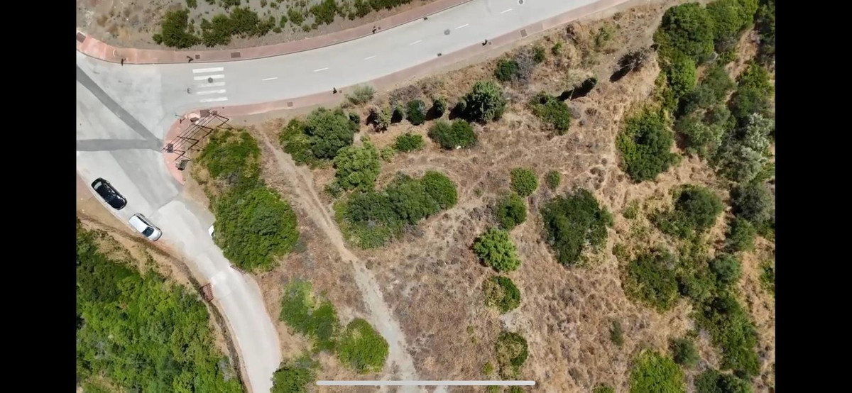 Plot for Sale in Estepona — 5