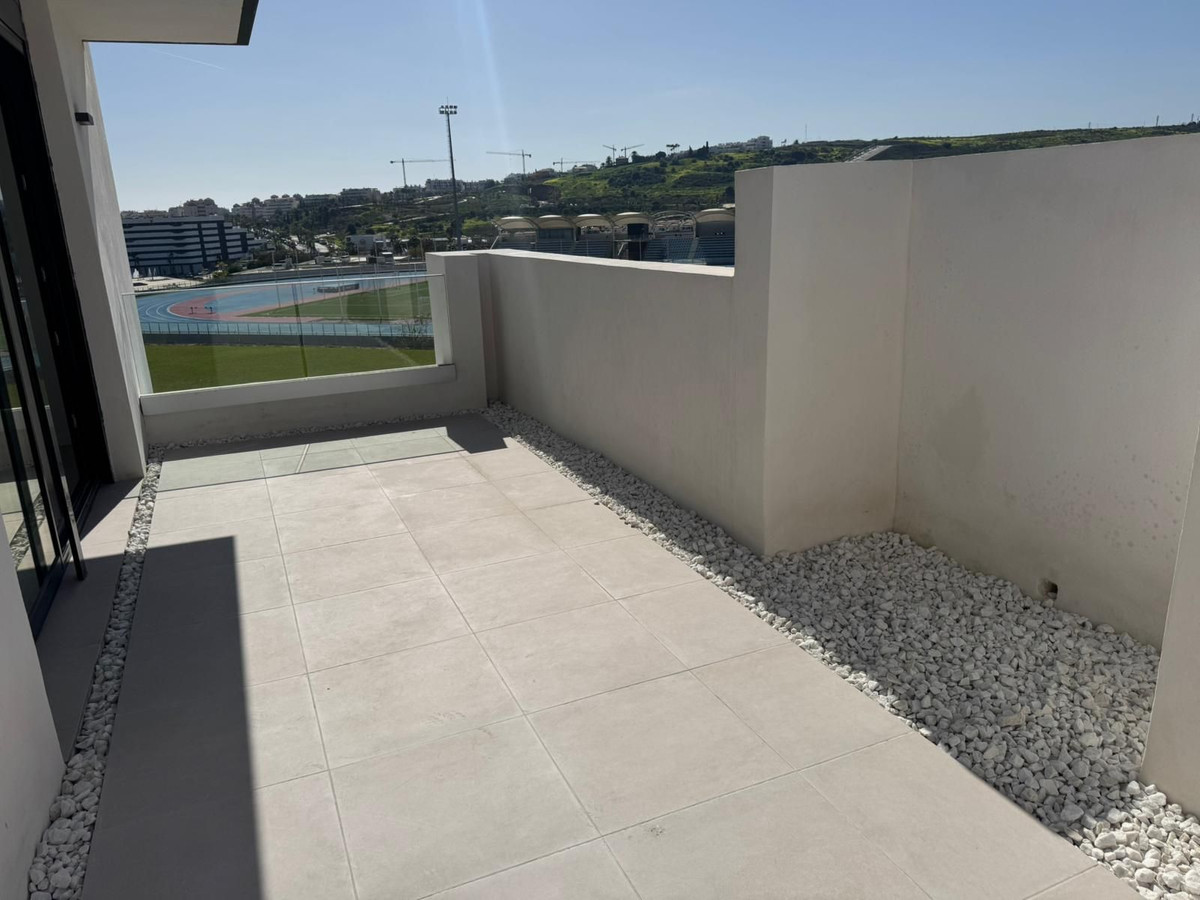 2 Bedroom Apartment for Sale in Estepona