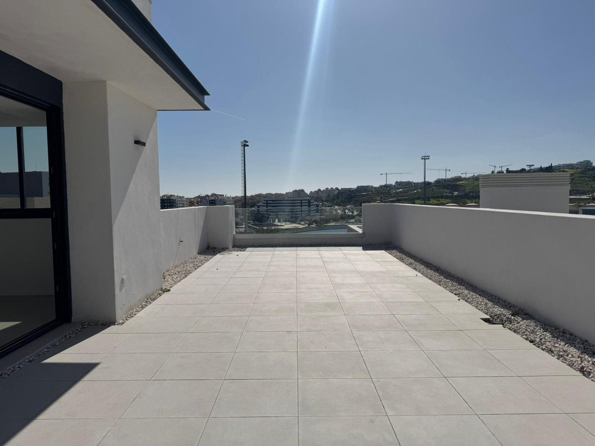2 Bedroom Apartment for Sale in Estepona