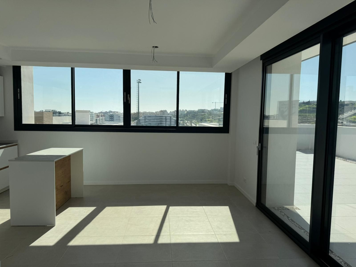 2 Bedroom Apartment for Sale in Estepona — 4