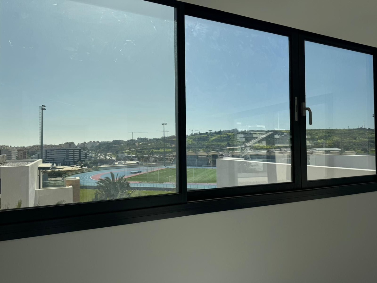 2 Bedroom Apartment for Sale in Estepona — 8