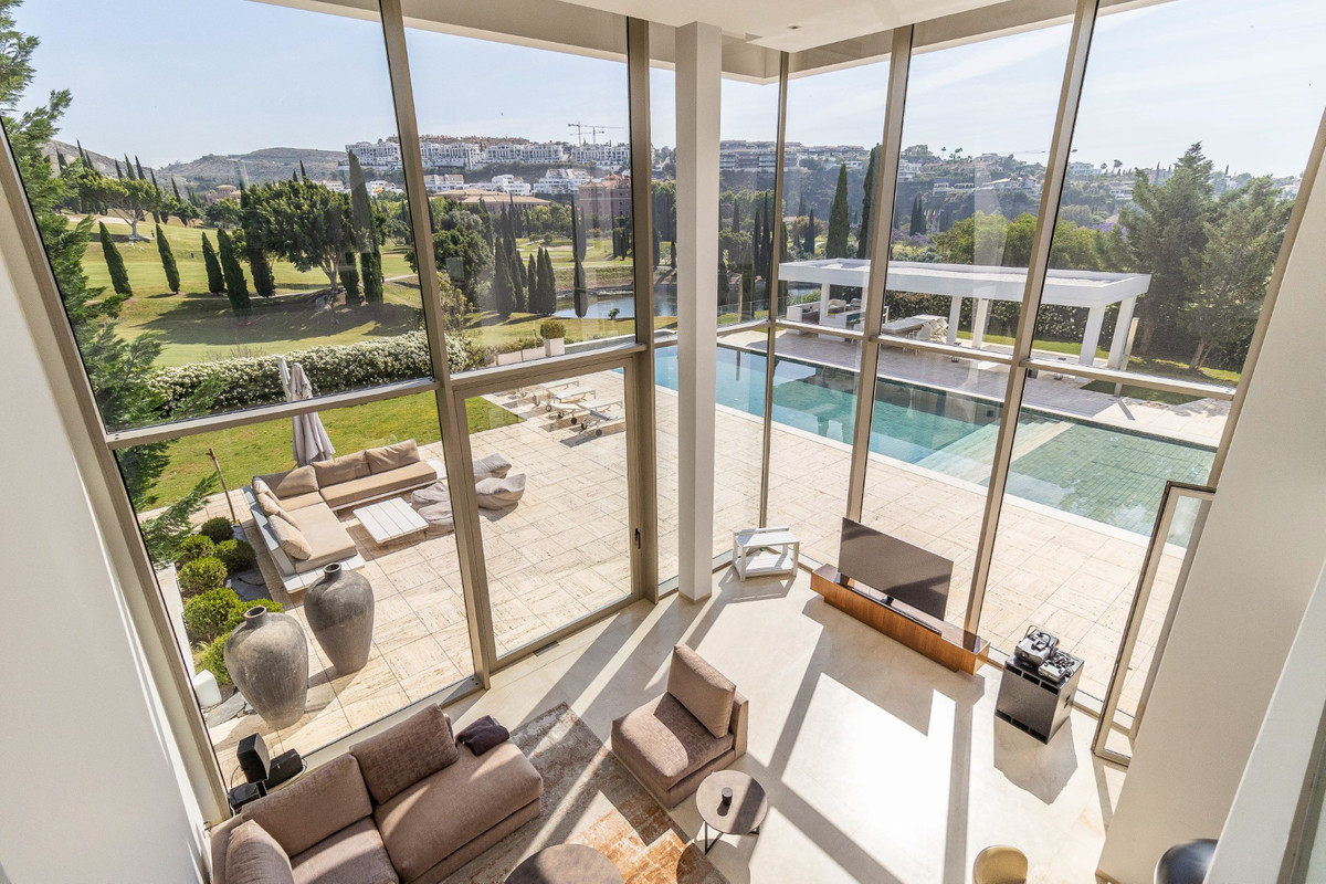 6 Bedroom Villa for Sale in Benahavís — 9