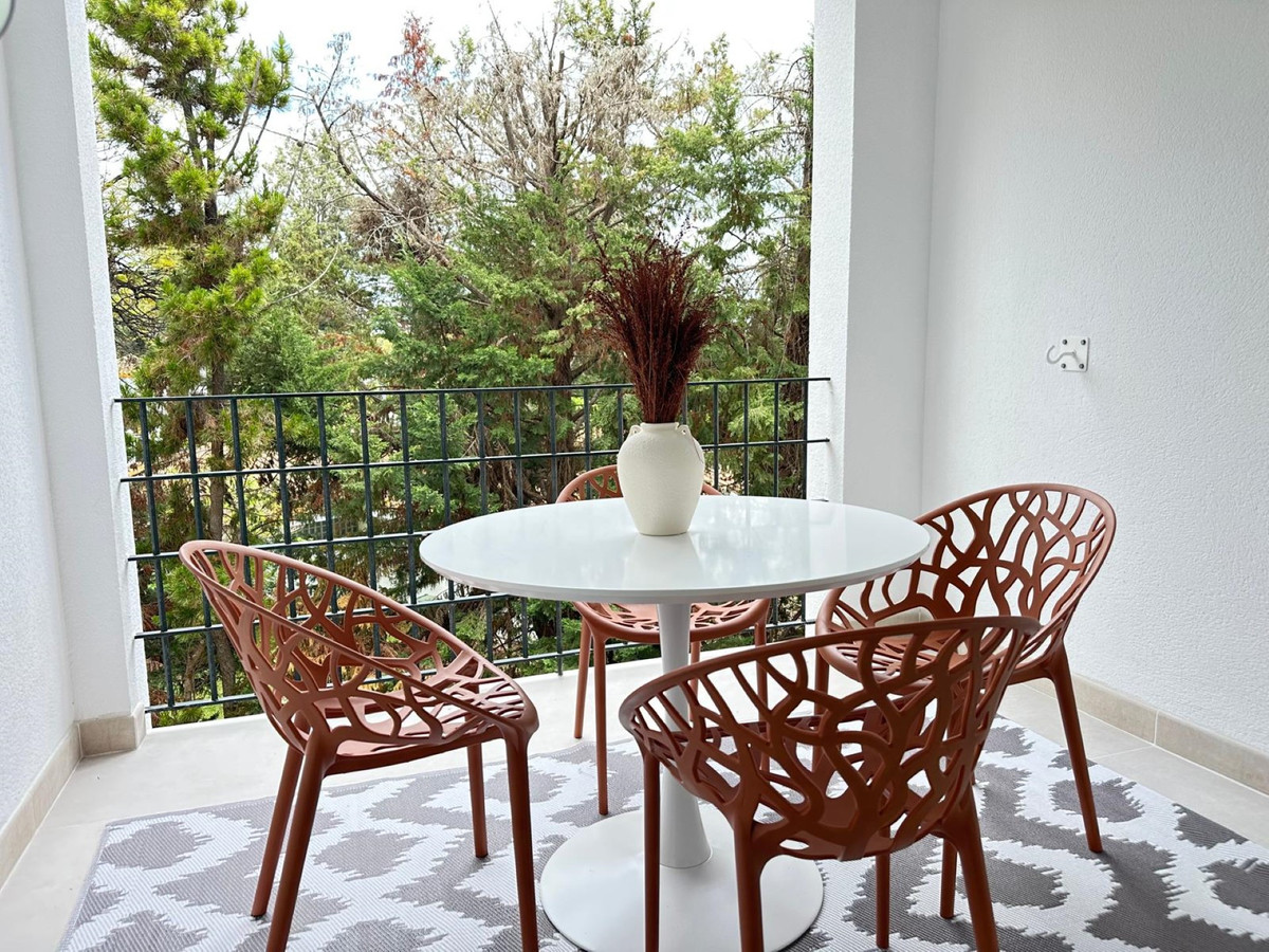 2 Bedroom Apartment for Sale in San Pedro de Alcántara — 6