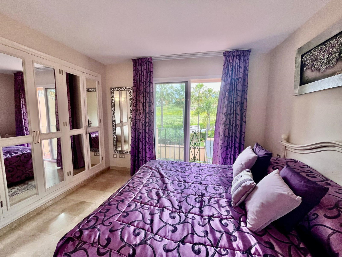 4 Bedroom Villa for Sale in Nueva Andalucía — 9