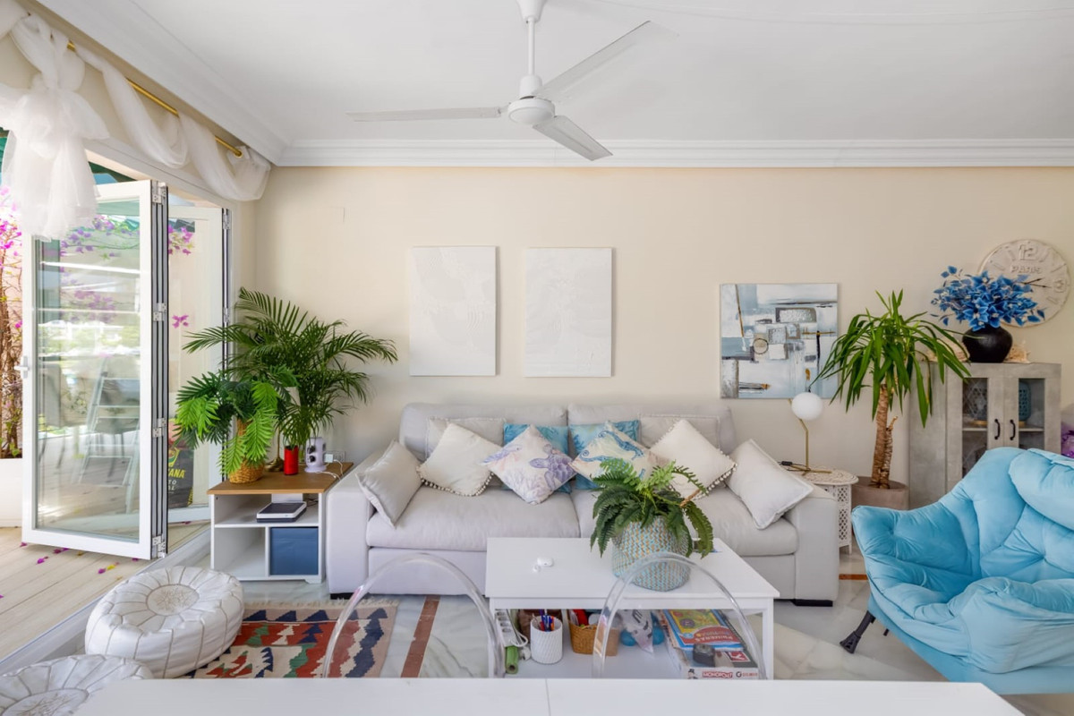 2 Bedroom Apartment for Sale in Nueva Andalucía — 7