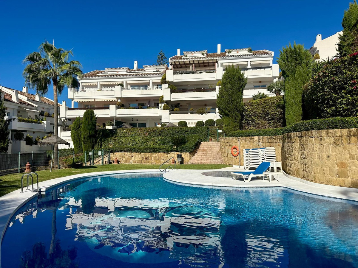 2 Bedroom Apartment for Sale in Nueva Andalucía