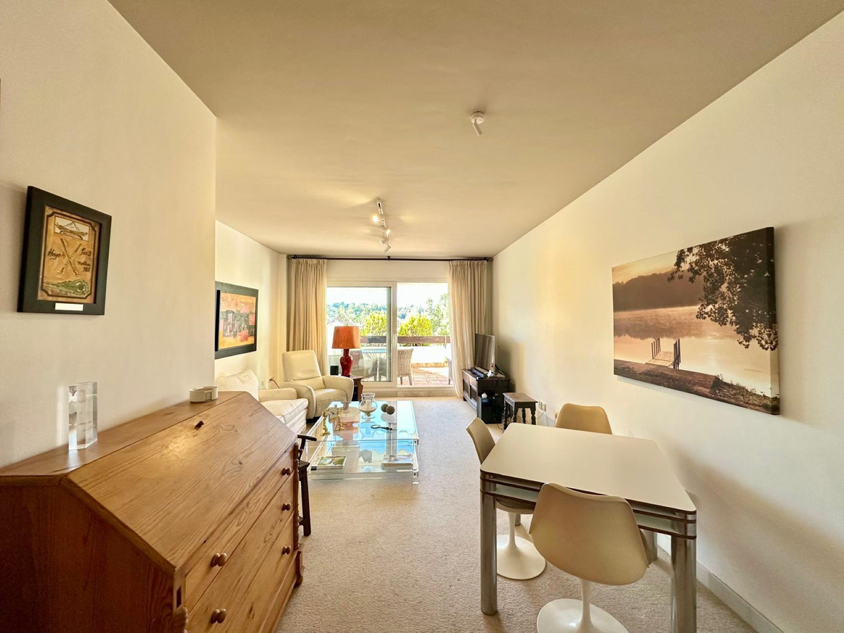 2 Bedroom Apartment for Sale in Nueva Andalucía — 6