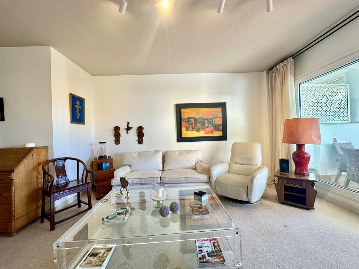 2 Bedroom Apartment for Sale in Nueva Andalucía — 9