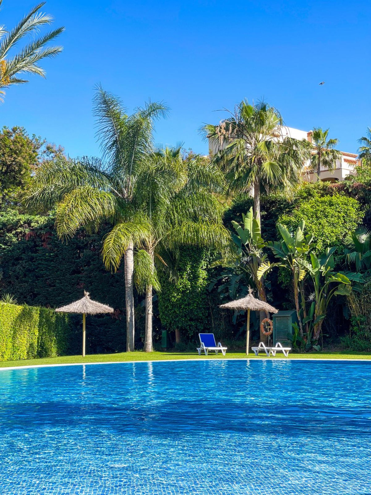 2 Bedroom Apartment for Sale in Estepona — 4