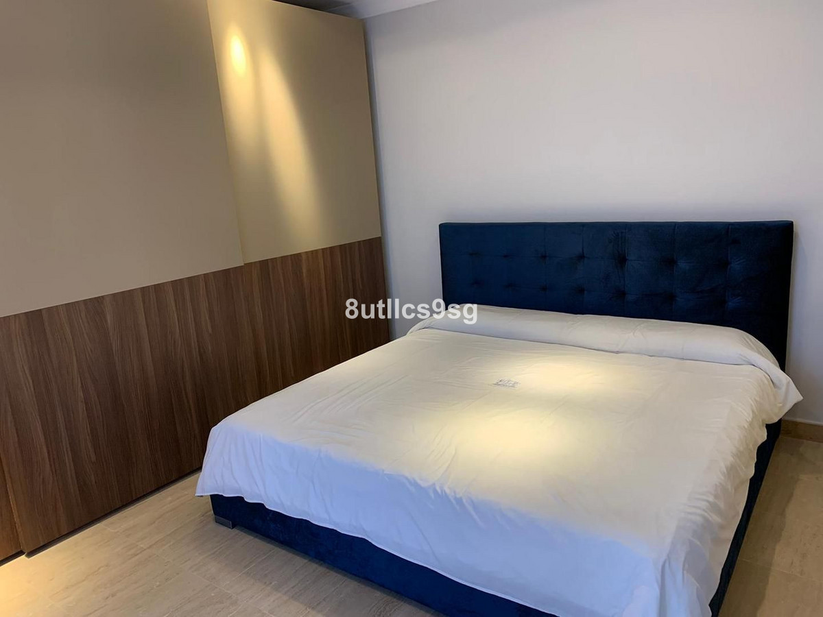 3 Bedroom Apartment for Sale in Estepona — 5