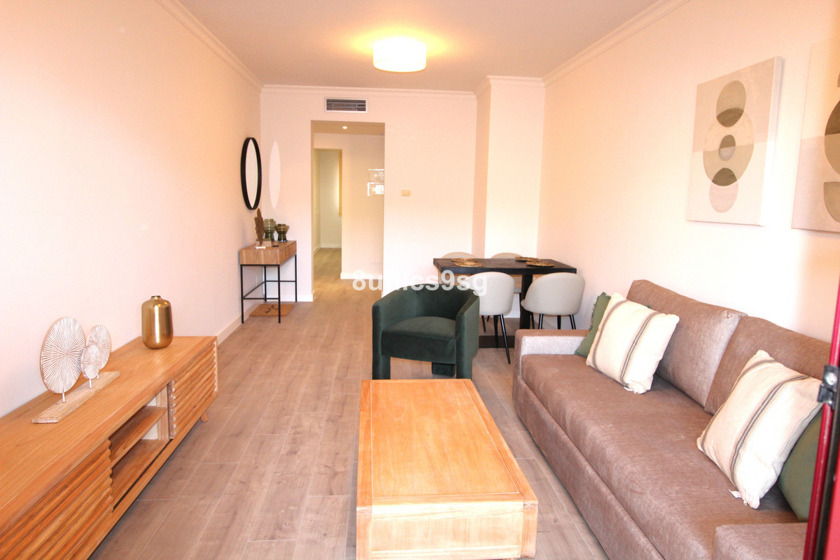 3 Bedroom Apartment for Sale in Benahavís — 3